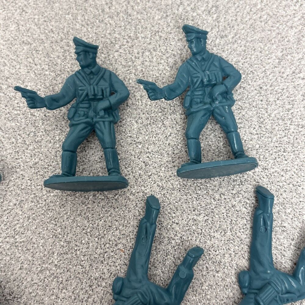 Vintage US Soldiers Metallic Blue Army Figures Men Lot Of 25 Mixed - Picture 4 of 10